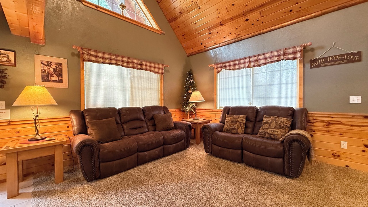 Photo of Bedroom in Island Park