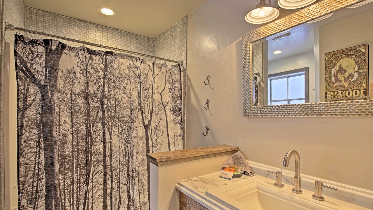 Photo of Bathroom in West Yellowstone