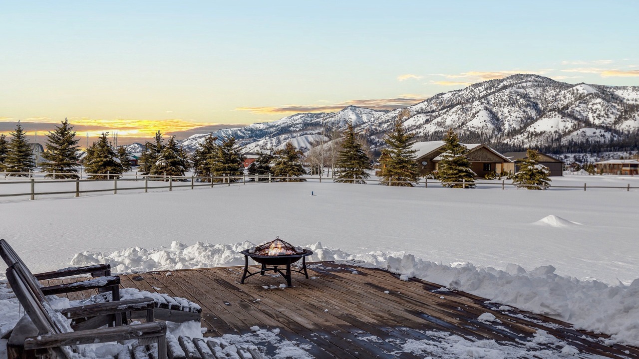 Photo of Others in Alpine Northwest