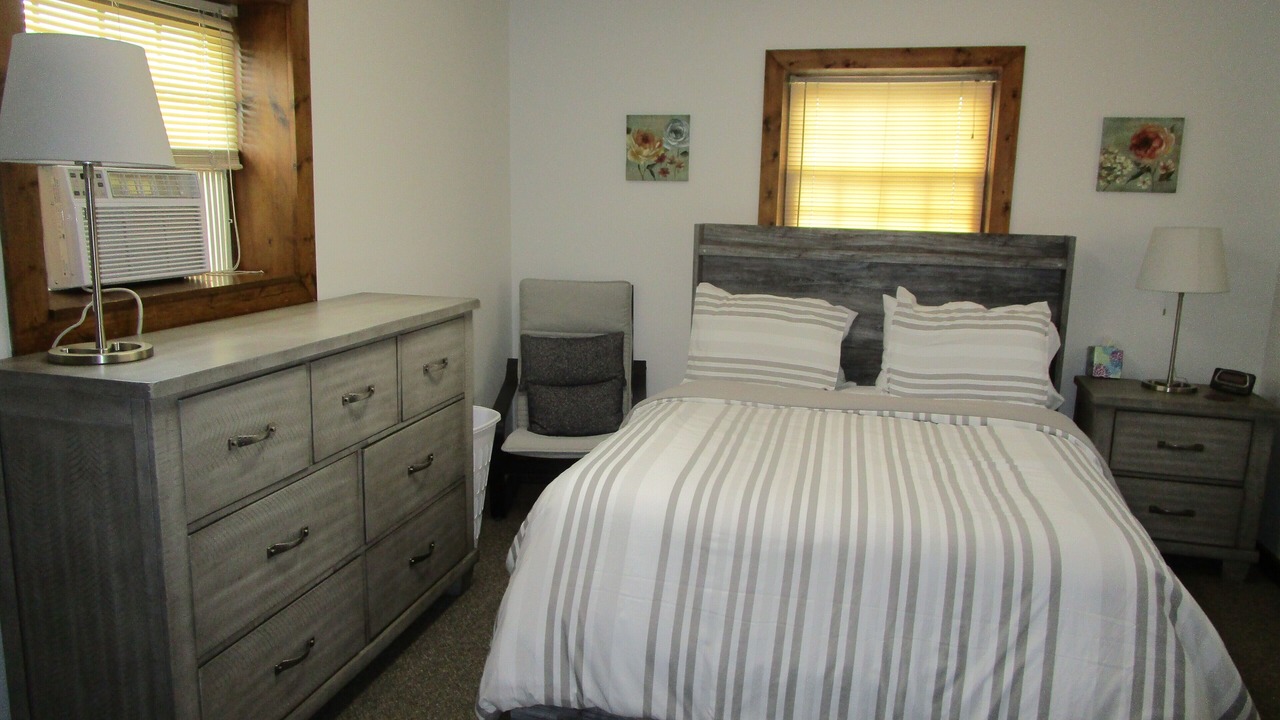 Photo of Bedroom in Port Clinton