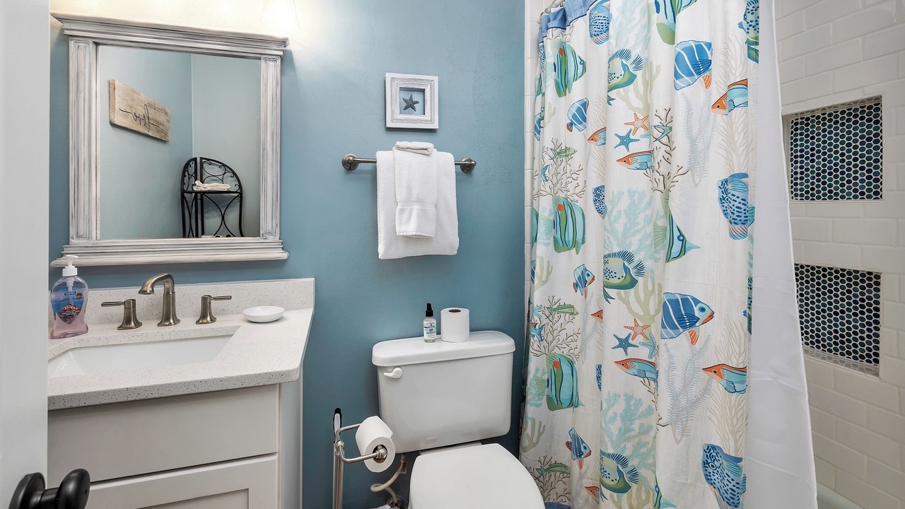 Photo of Bathroom in Demere Park