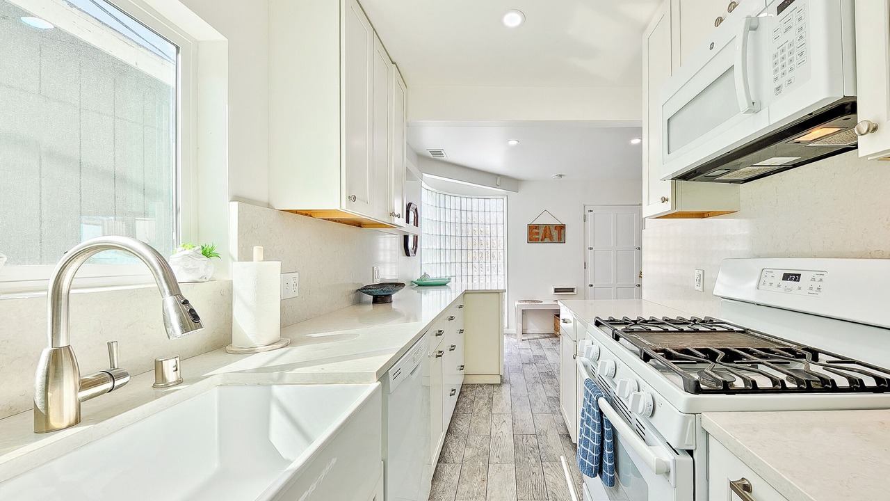 Photo of Kitchen in Mission Beach