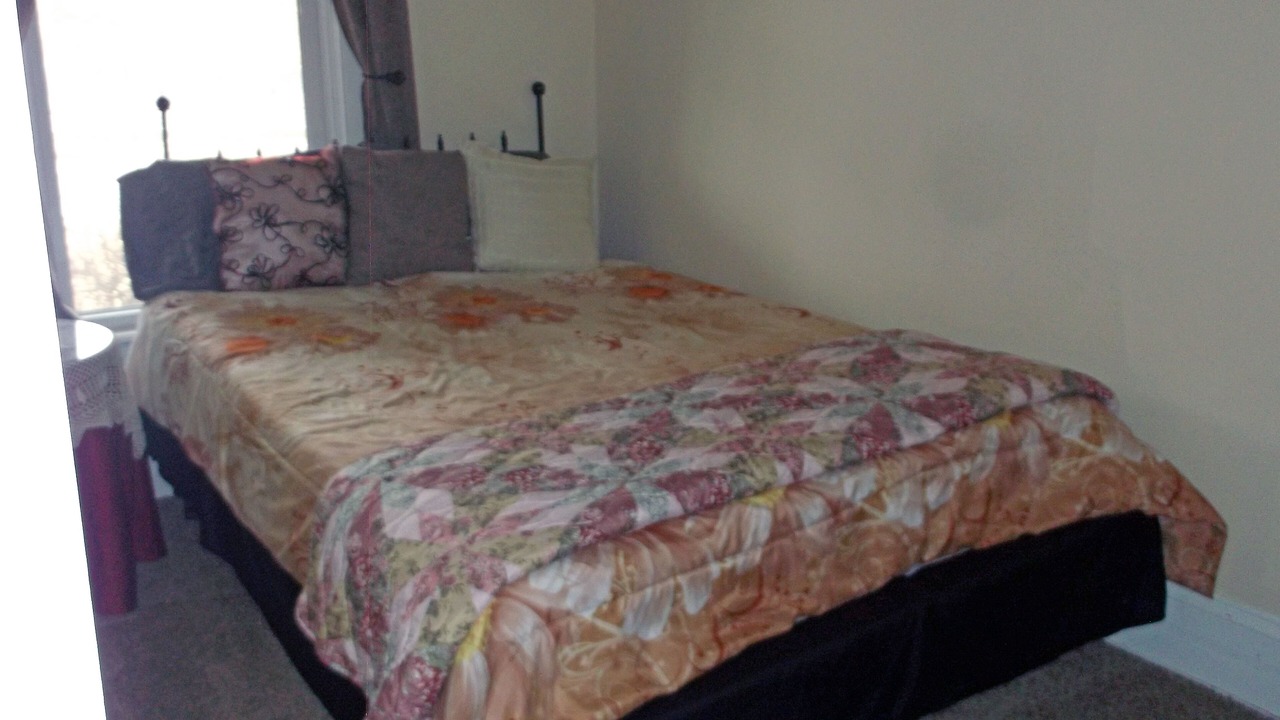 Photo of Bedroom in Babe Denny