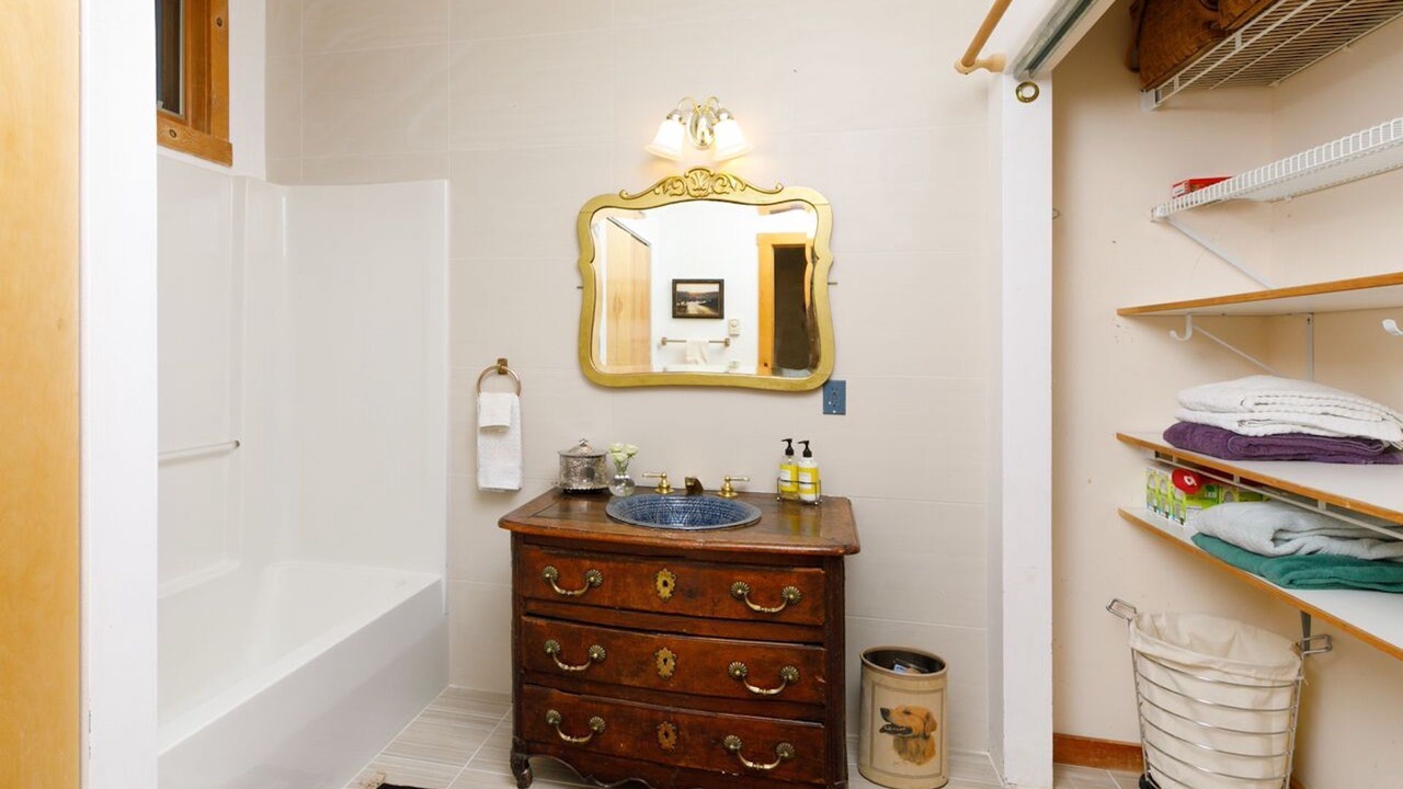 Photo of Bathroom in Wilson