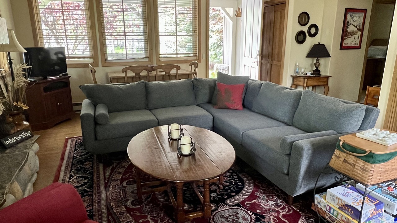 Photo of Livingroom in Hailey