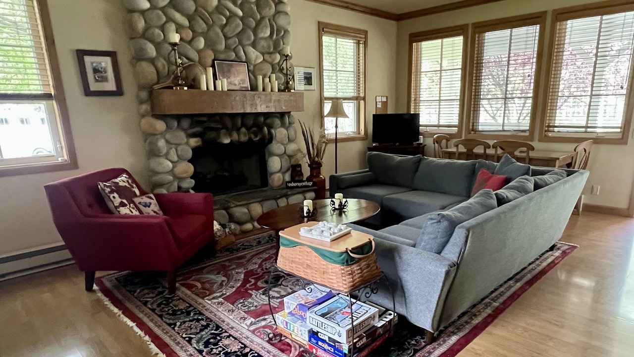 Photo of Livingroom in Hailey