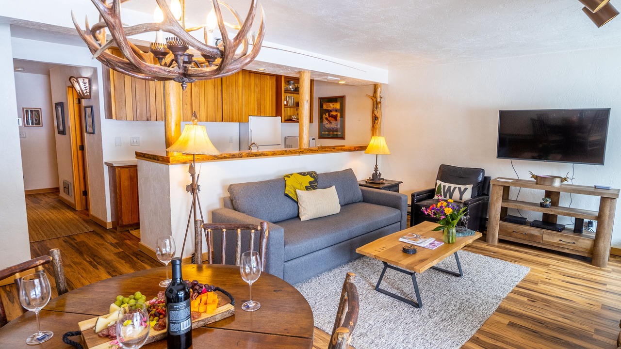 Photo of Bedroom in Teton Pines