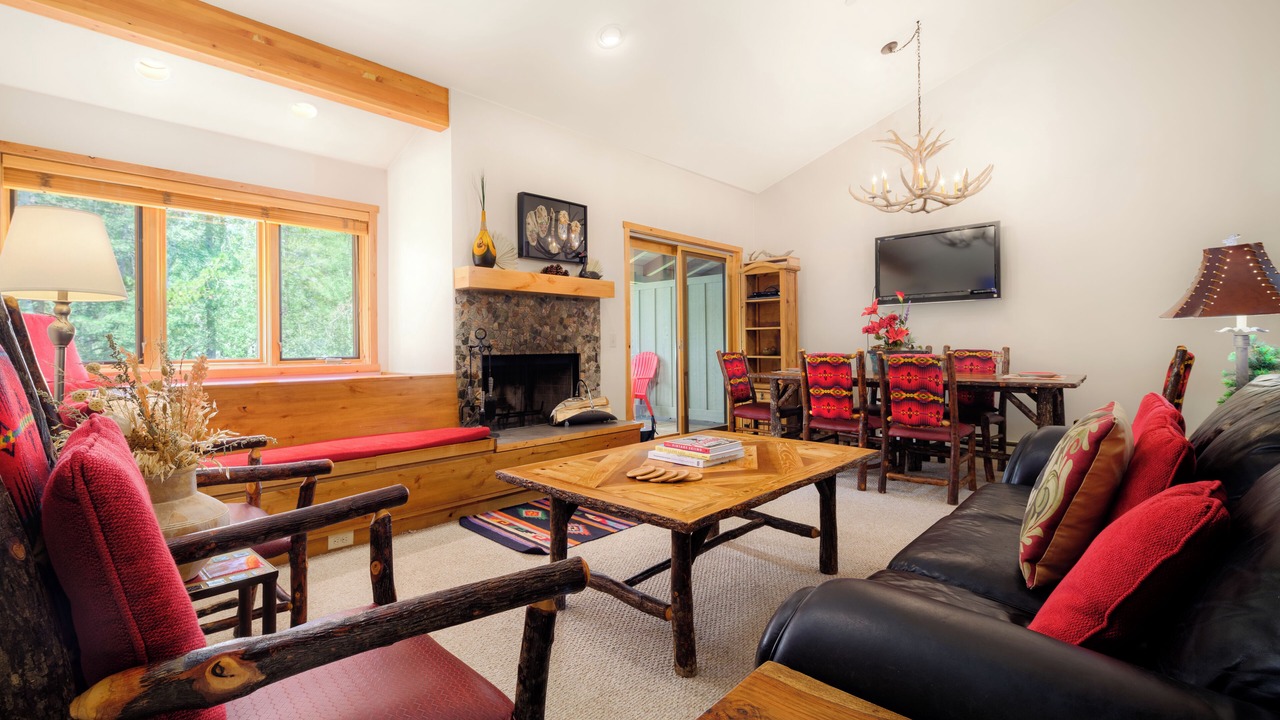 Photo of Livingroom in Moose Wilson Road