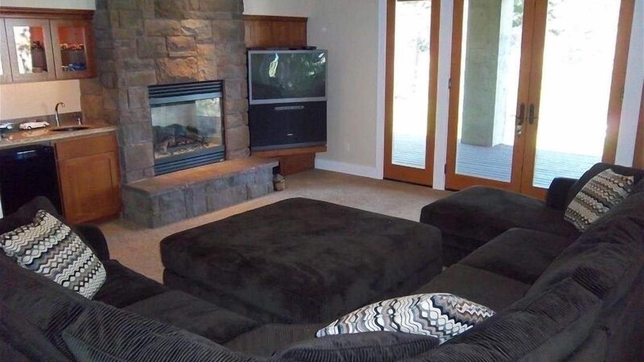 Photo of Livingroom in Bend
