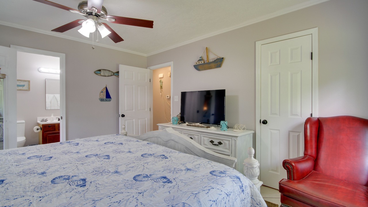 Photo of Bedroom in Pass Christian