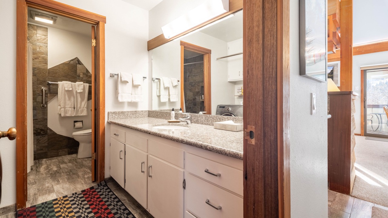 Photo of Bathroom in Moose Wilson Road