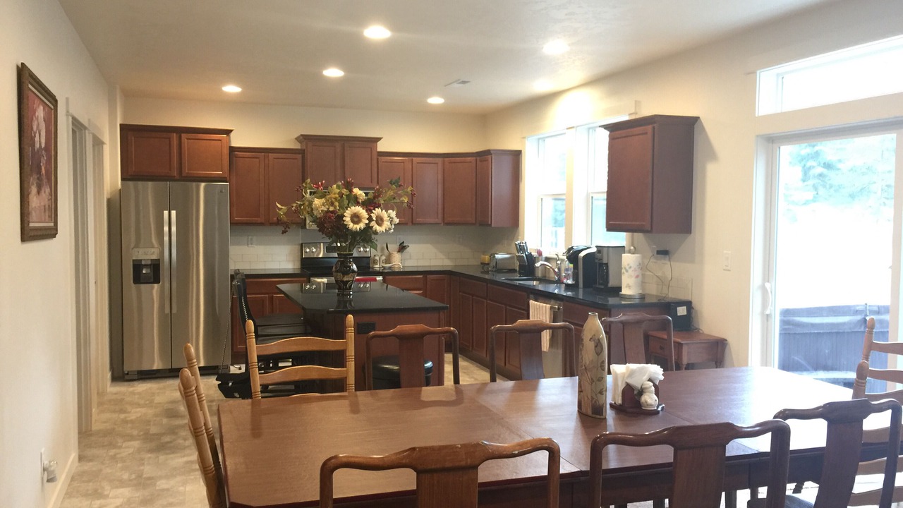 Photo of Bedroom in Deschutes River Woods