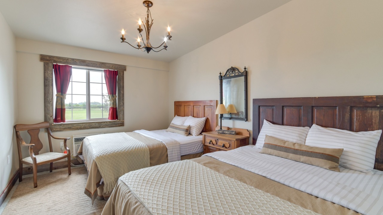 Photo of Bedroom in Stevens County