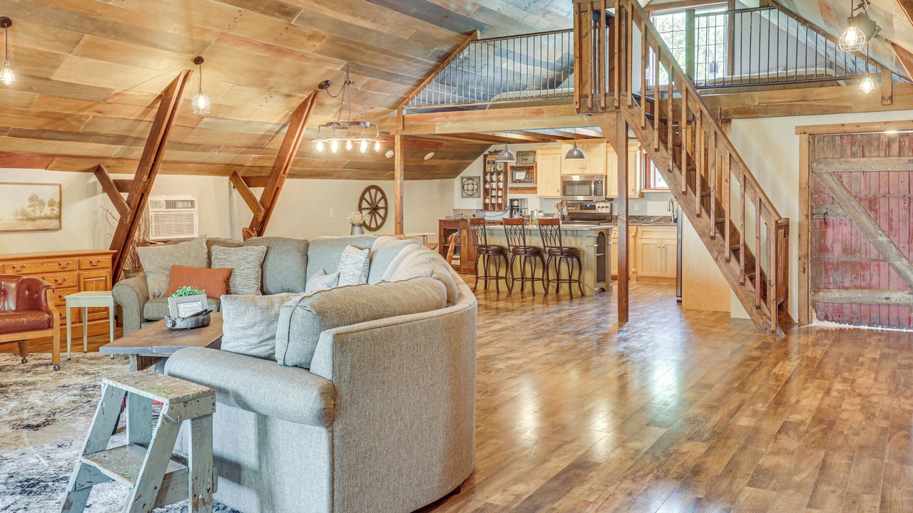 Photo of Livingroom in Stevens County