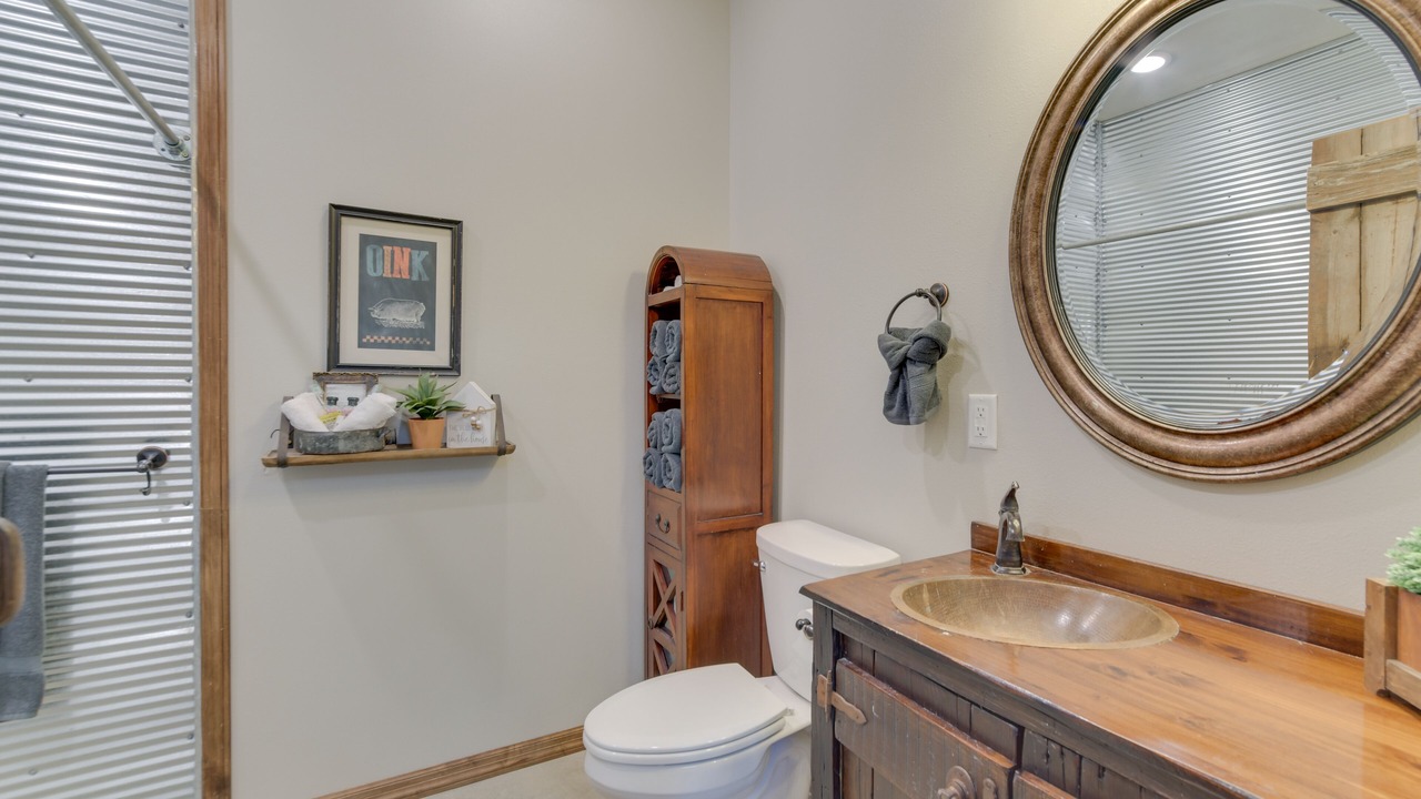 Photo of Bathroom in Stevens County
