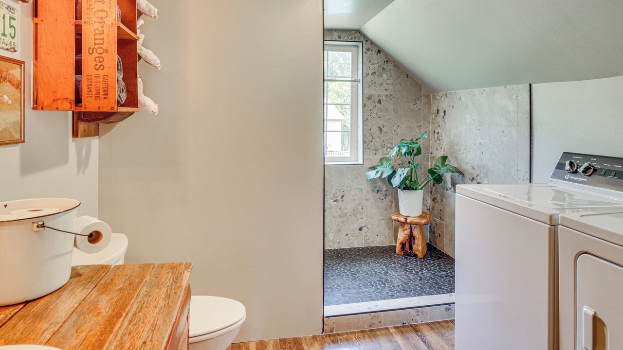 Photo of Bathroom in Stevens County