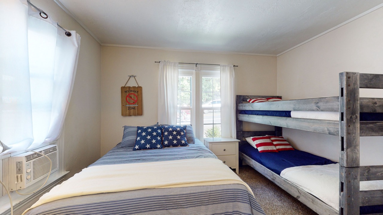 Photo of Bedroom in Harrison