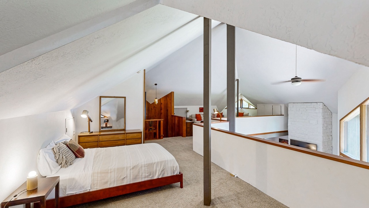 Photo of Bedroom in Sandpoint