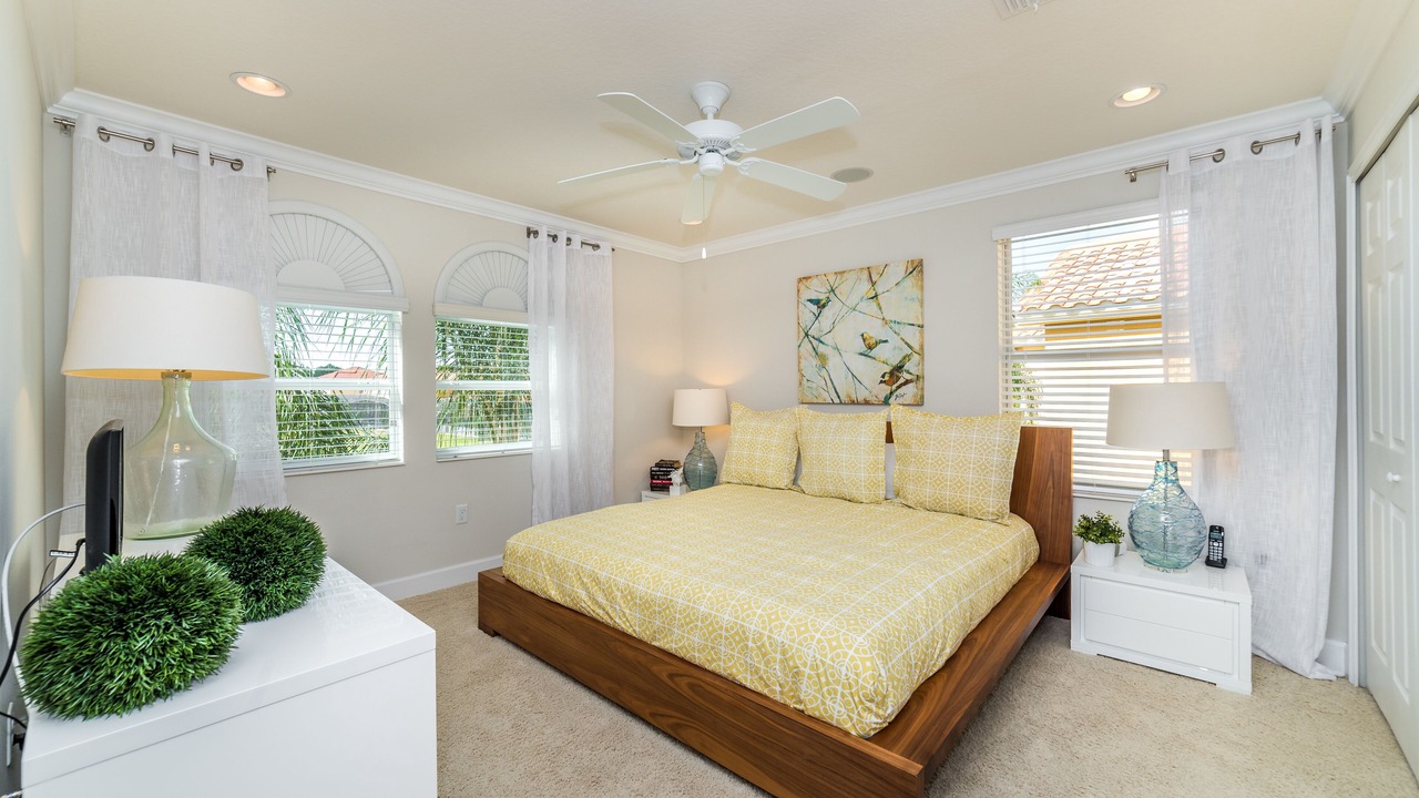 Photo of Bedroom in Watersong