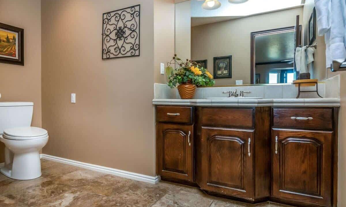 Photo of Bathroom in Draper