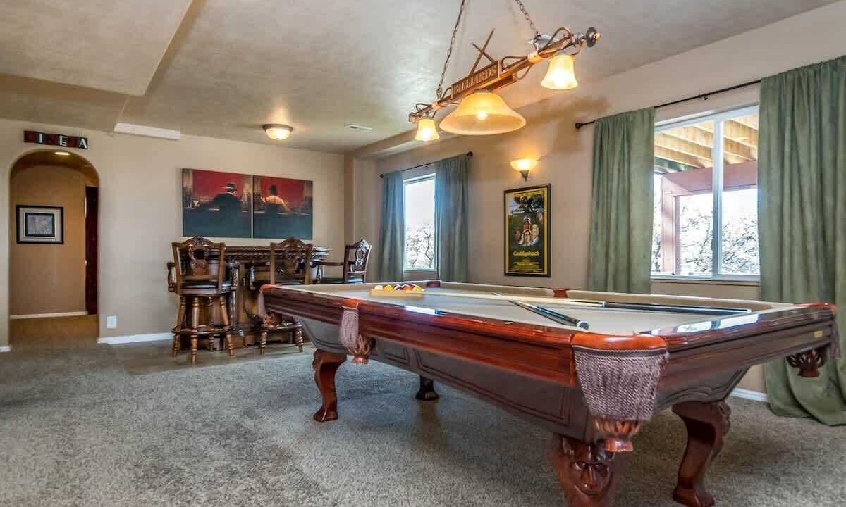 Photo of Bedroom in Draper