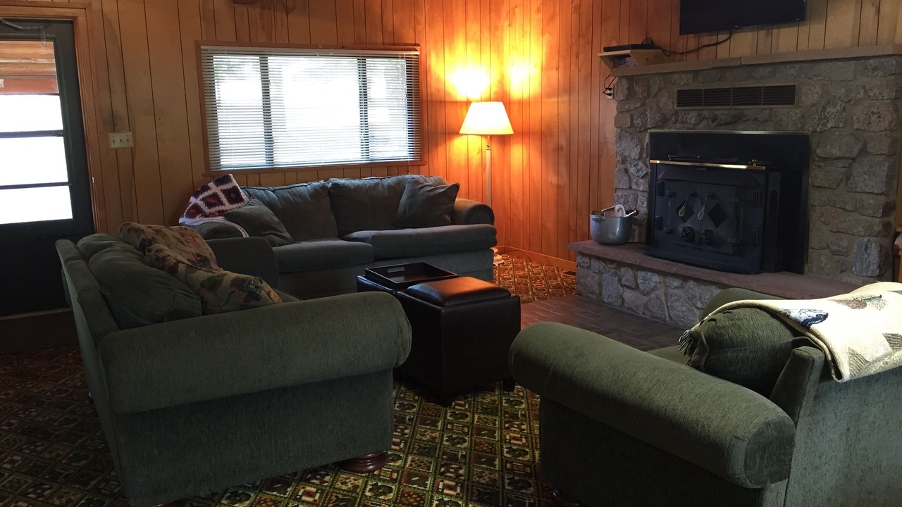 Photo of Livingroom in Cody