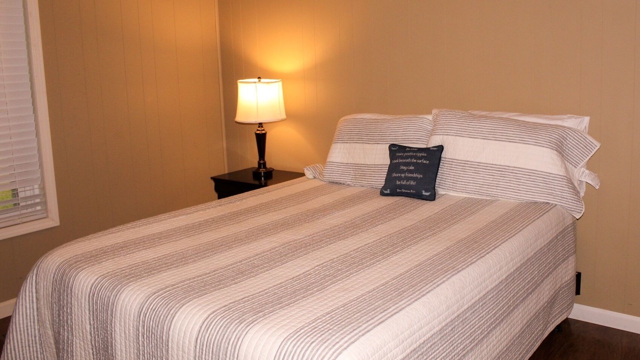 Photo of Bedroom in Mid America
