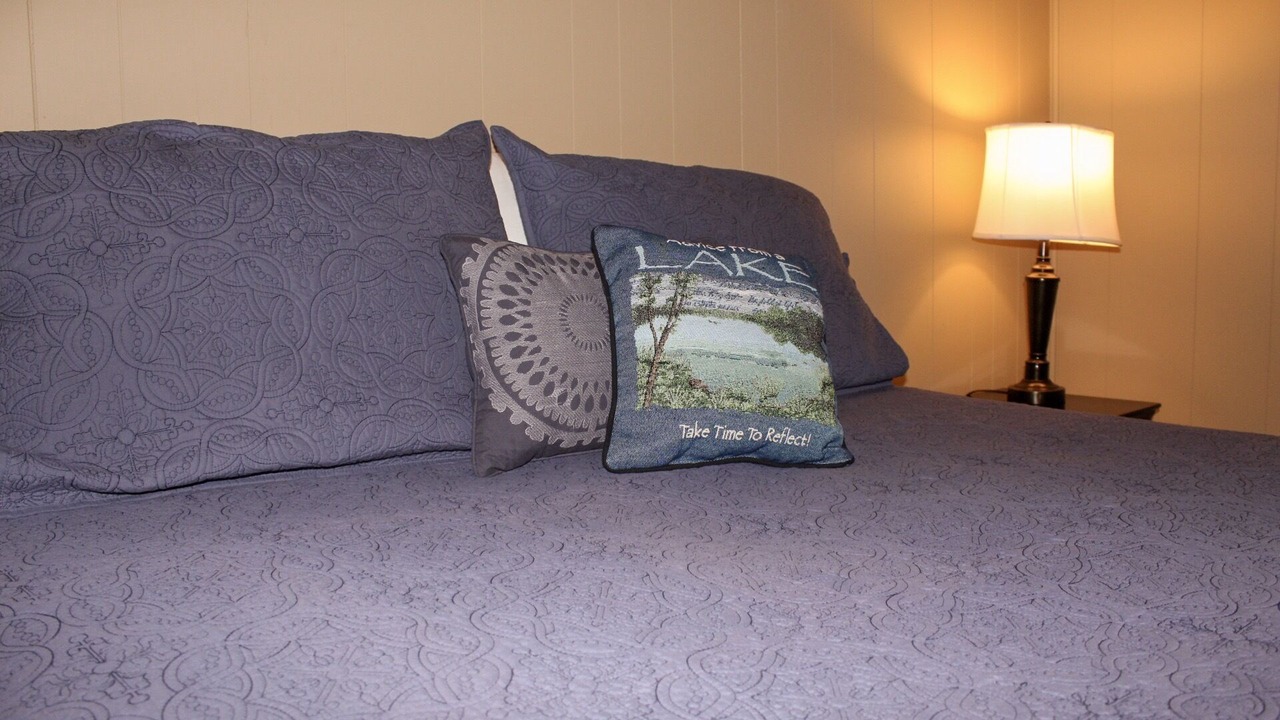 Photo of Bedroom in Mid America