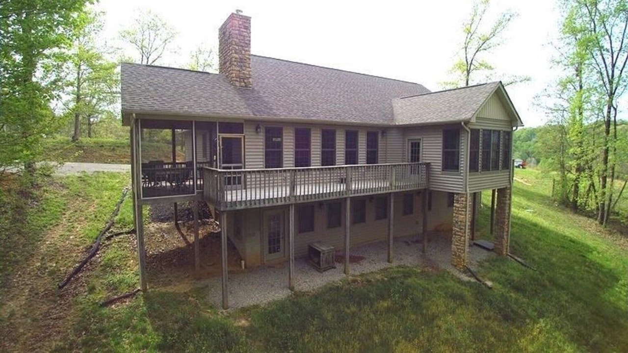Photo of Patio Balcony in Laurelville