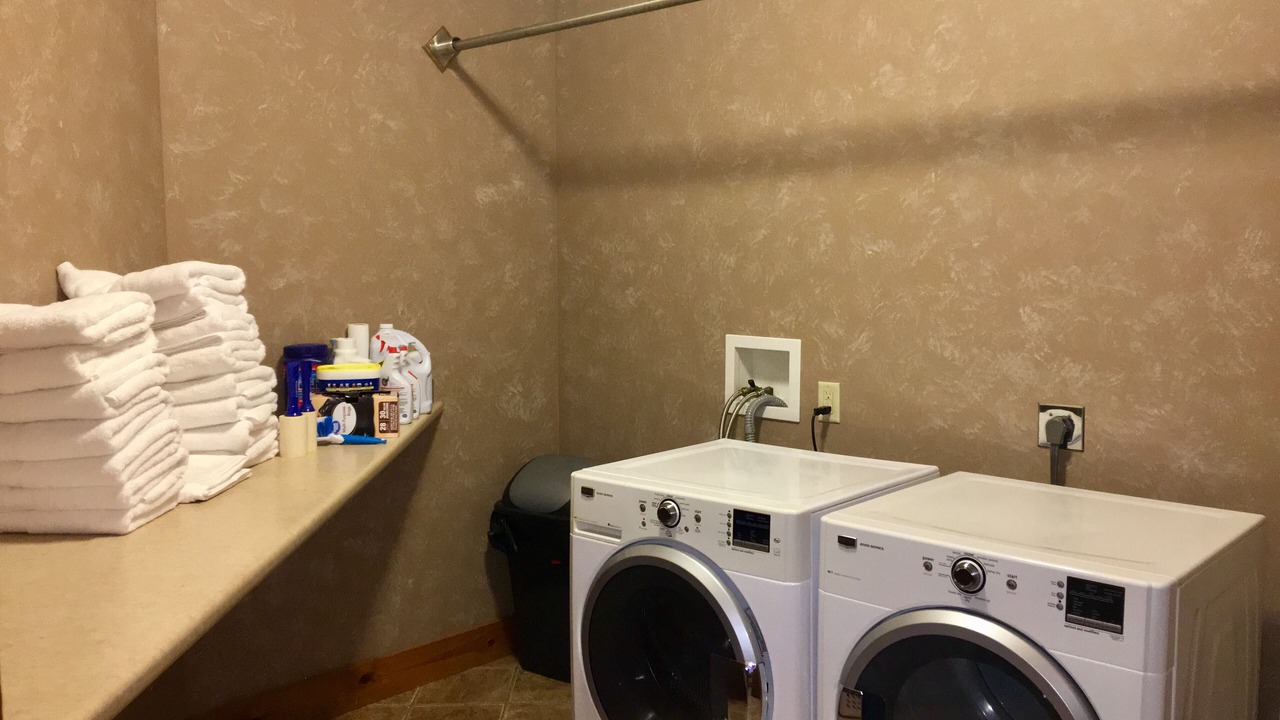 Photo of Bedroom in Laurelville