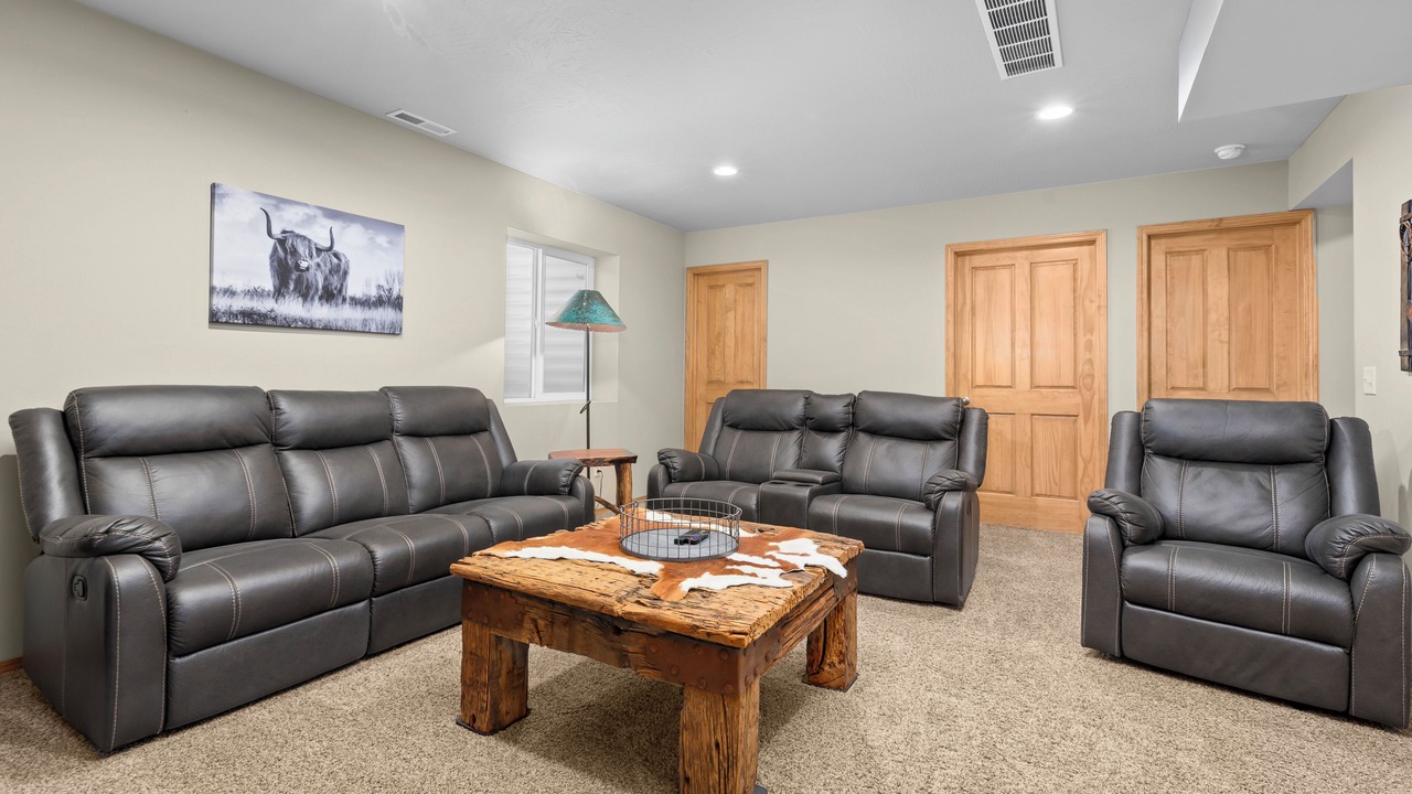 Photo of Livingroom in Dillon