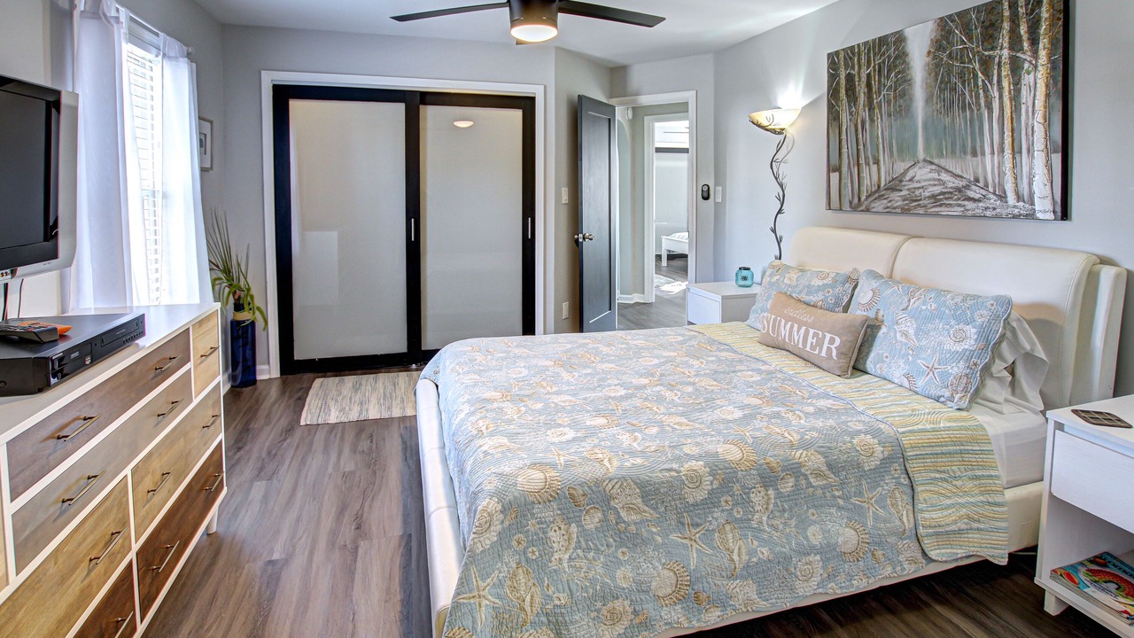 Photo of Bedroom in Port Clinton