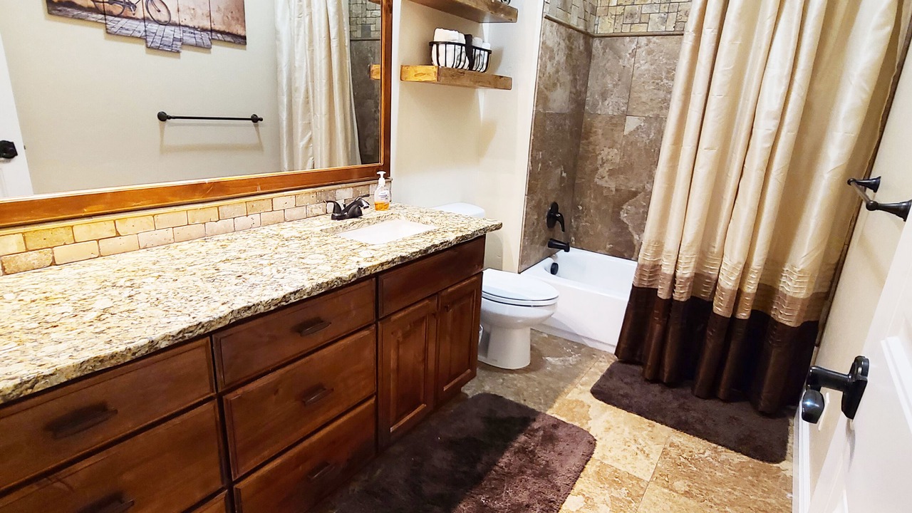 Photo of Bathroom in Idaho Falls