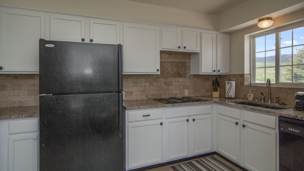 Photo of Kitchen in Garden City