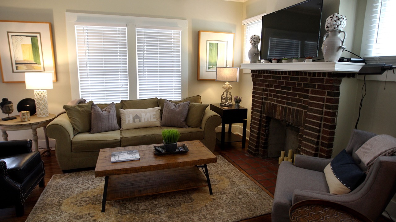 Photo of Livingroom in Lenox