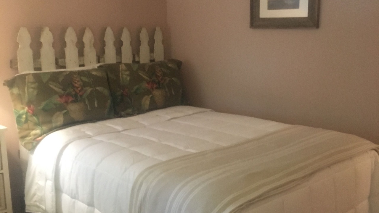Photo of Bedroom in Saint Simons Island