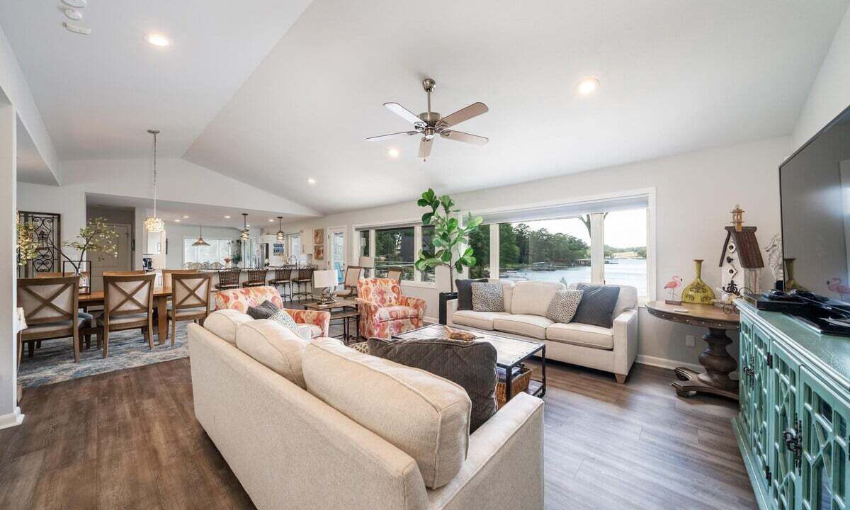 Photo of Livingroom in Hot Springs
