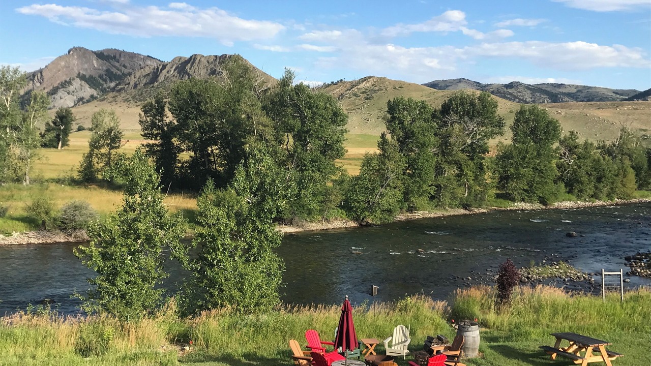 Photo of Outdoor in Fishtail