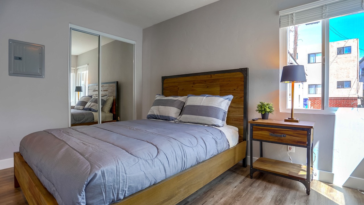 Photo of Bedroom in Mission Beach