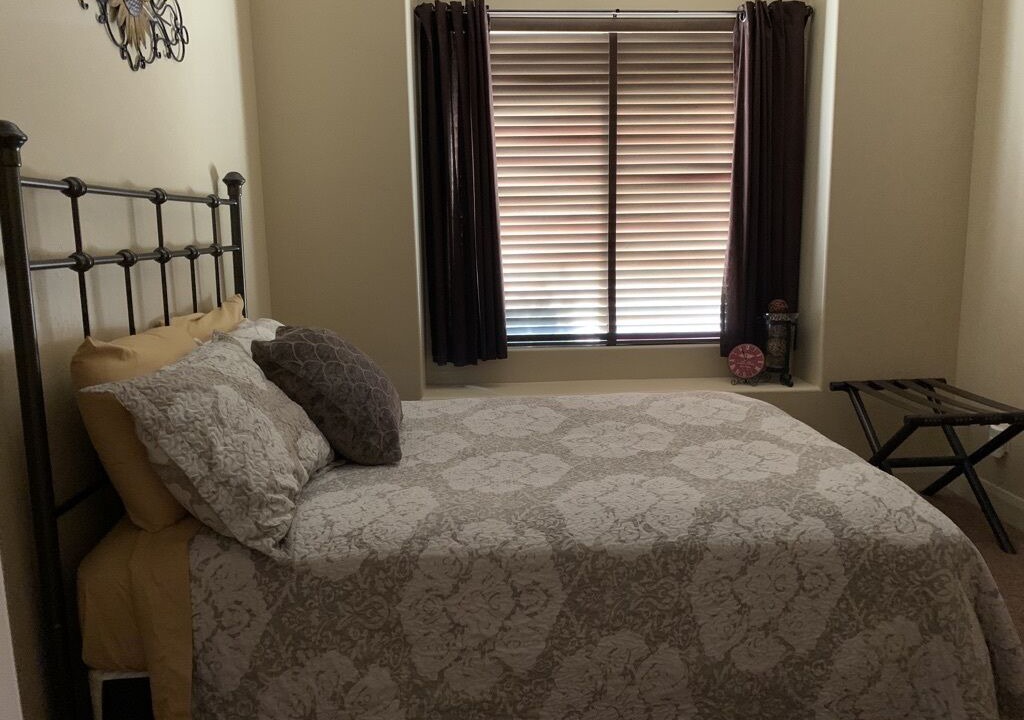 Photo of Bedroom in Hurricane