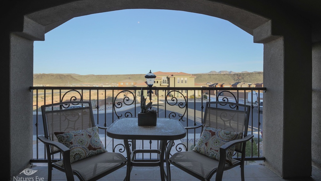 Photo of Patio Balcony in Hurricane