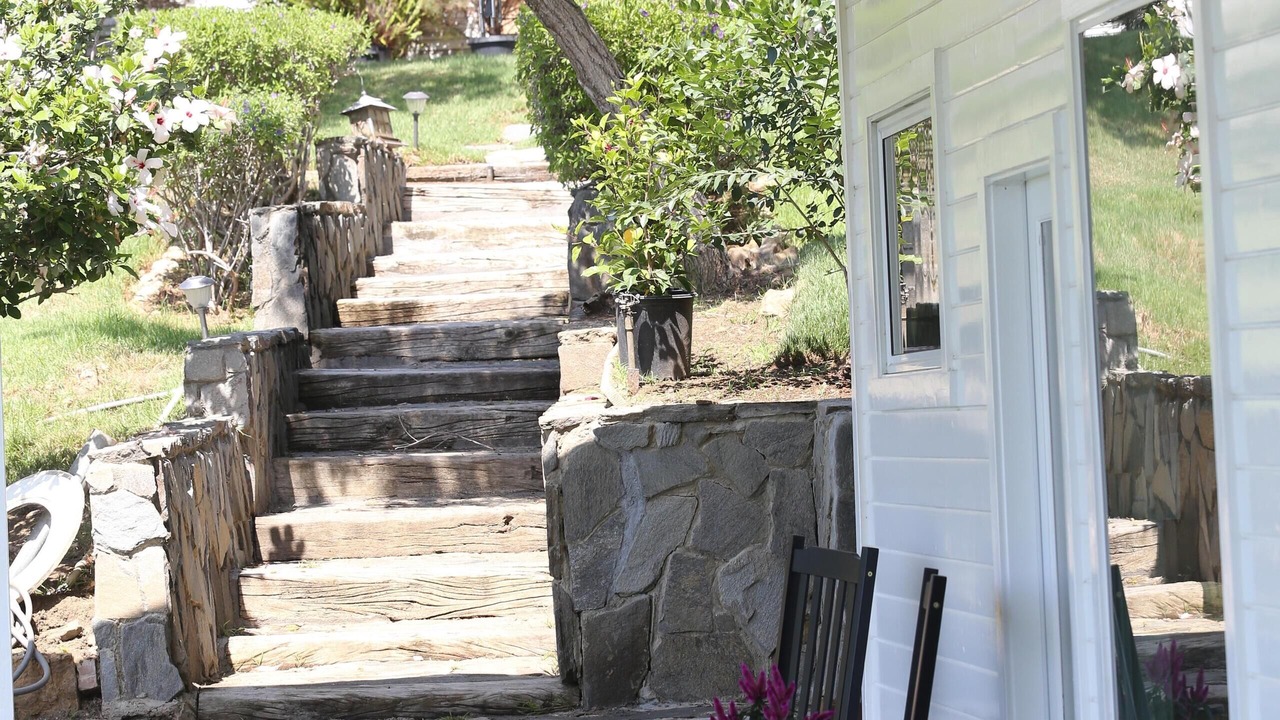 Photo of Patio Balcony in Malibu