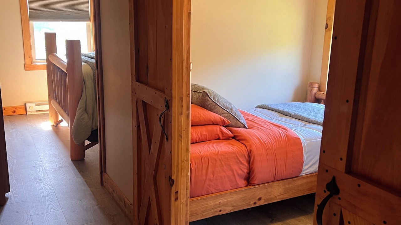 Photo of Bedroom in Loudonville