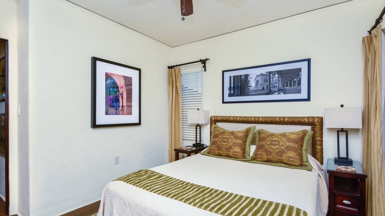 Photo of Bedroom in Park West