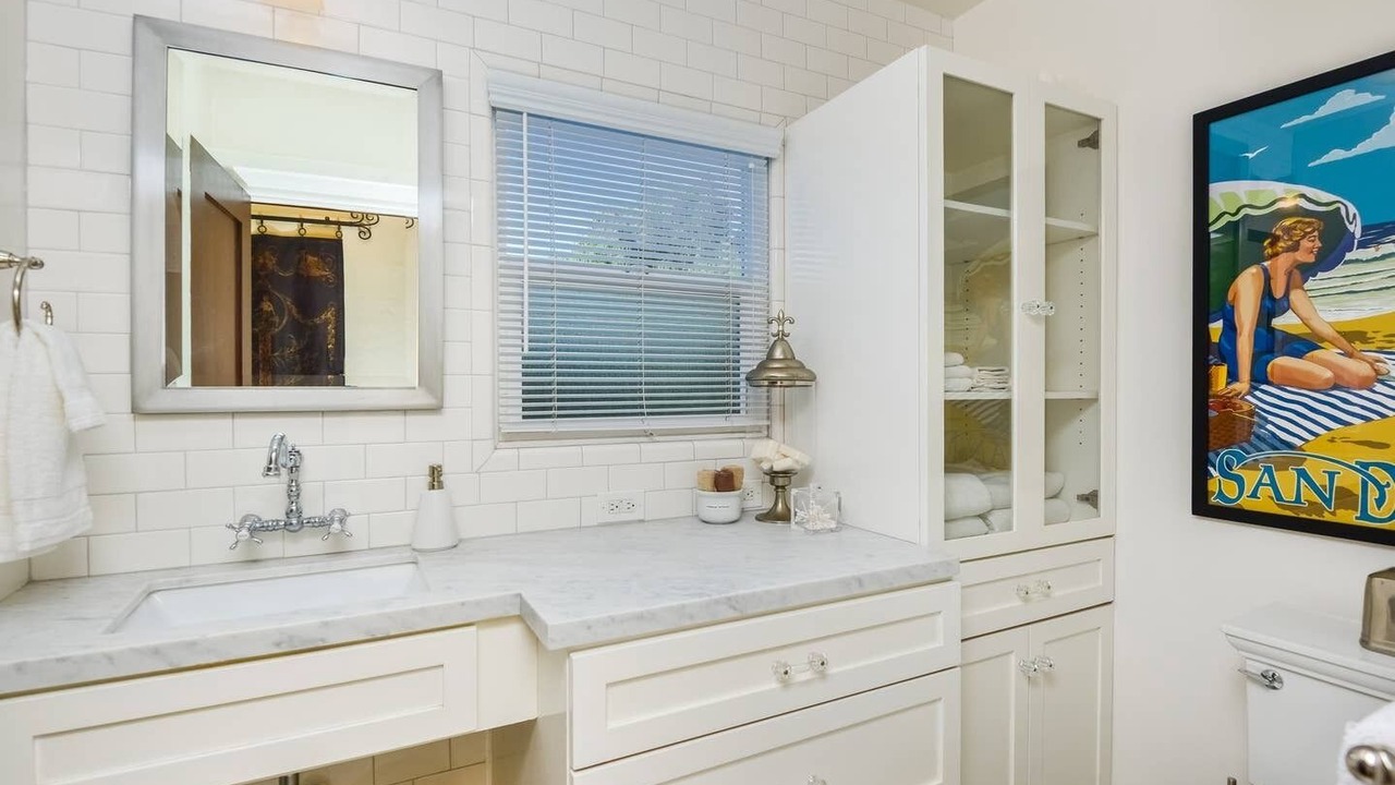 Photo of Bathroom in Park West