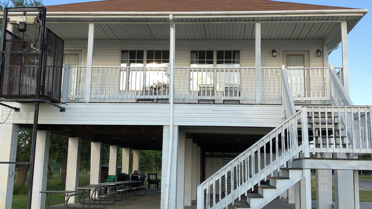 Photo of Outdoor in Henderson Point