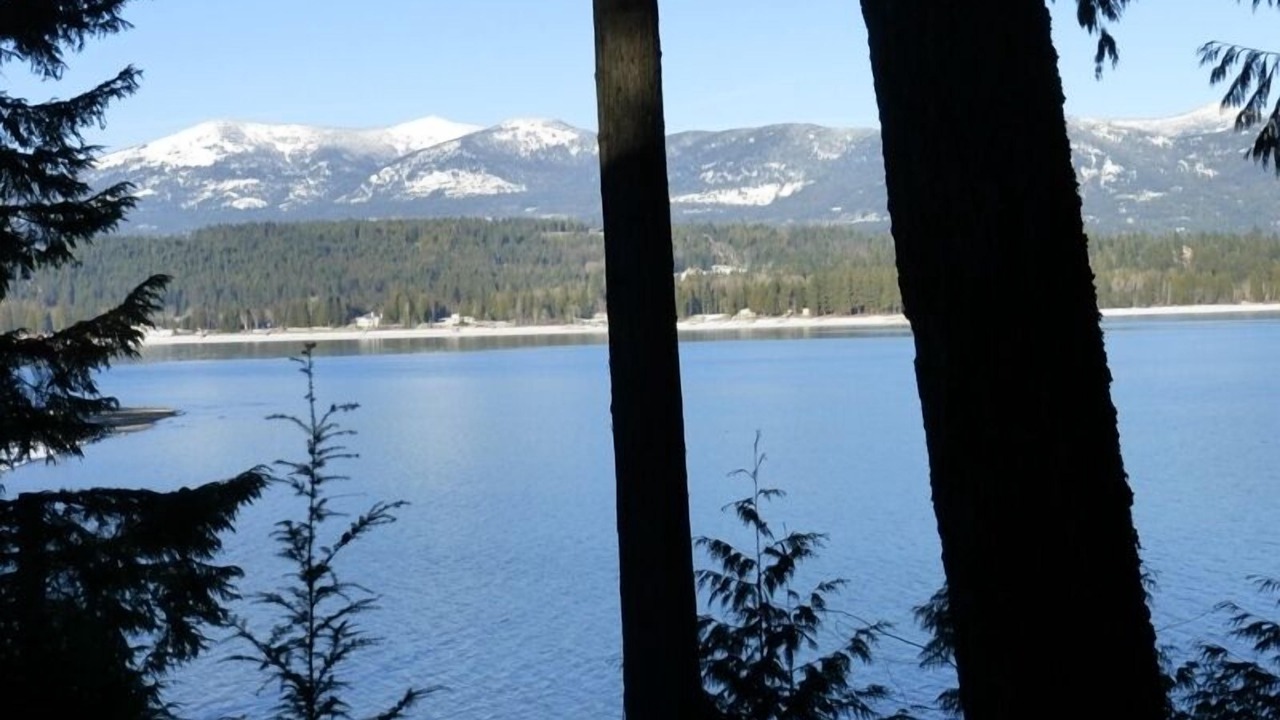 Photo of Bedroom in Sandpoint