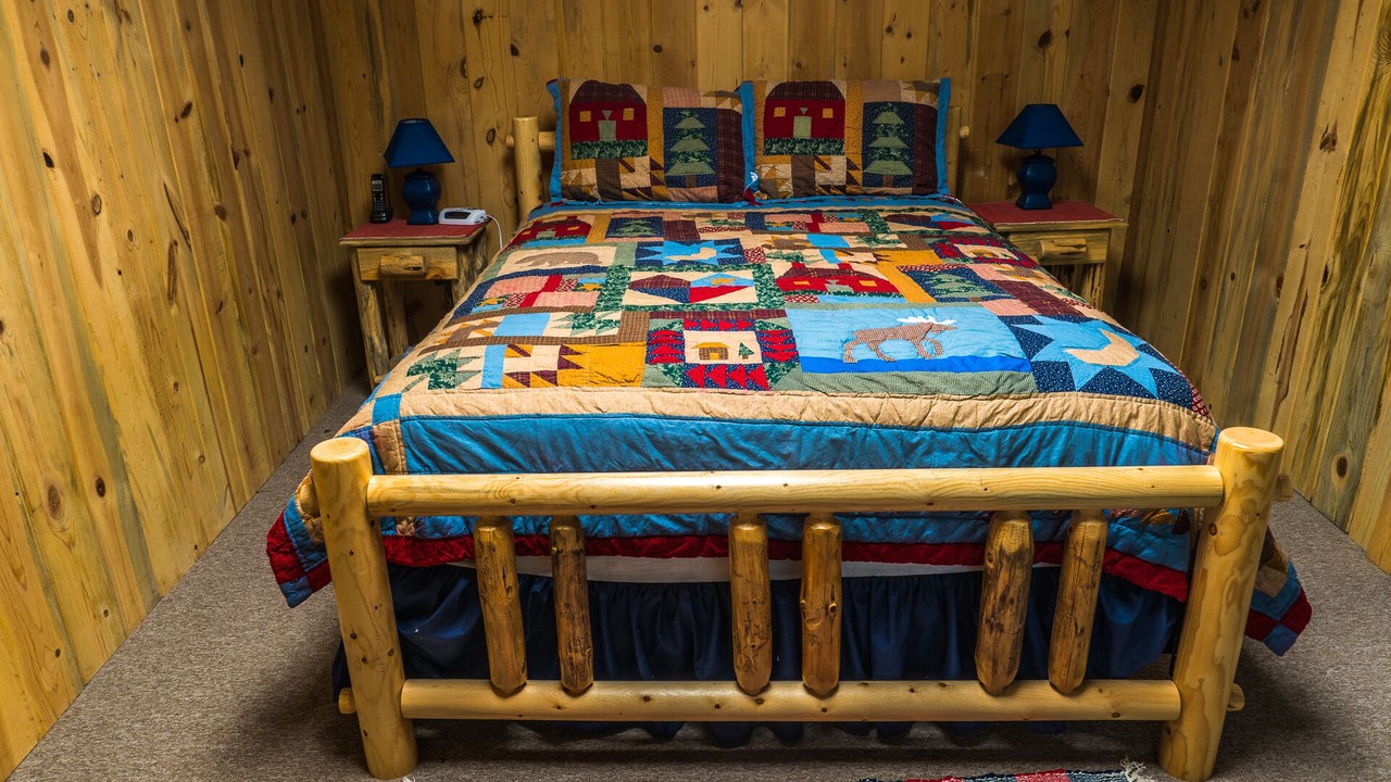 Photo of Bedroom in Condon
