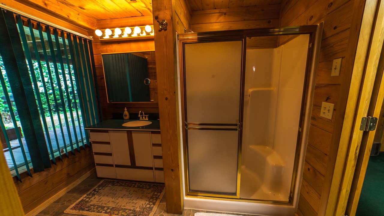 Photo of Bathroom in Condon