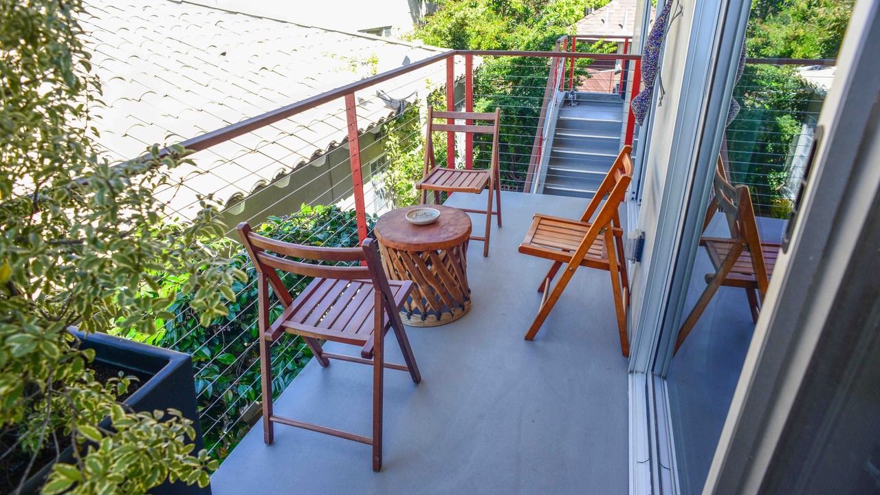 Photo of Patio Balcony in Wilshire Montana